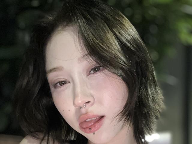 Beauty69Diva - Live Sex Cam - 27176481