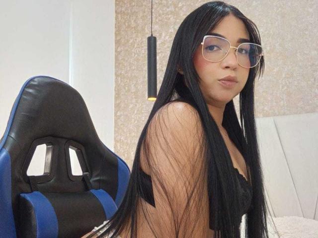 AliceSmity - Live sex cam - 27185518