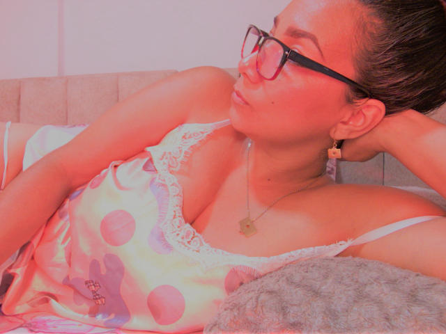 AmberDemons - Live sex cam - 27190852