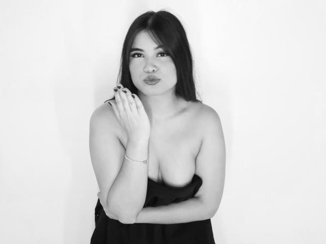 CamilaSofiia - Live sexe cam - 27207554