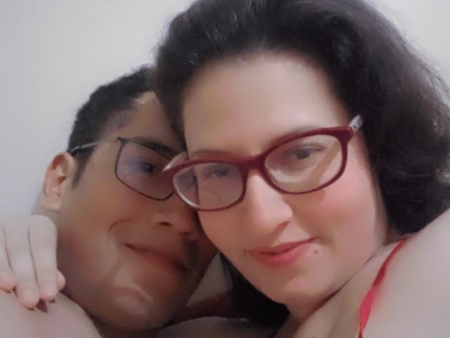 CoupleFantasticErotic - Camera khiêu dâm &amp; quyến rũ trực tiếp - 27211460