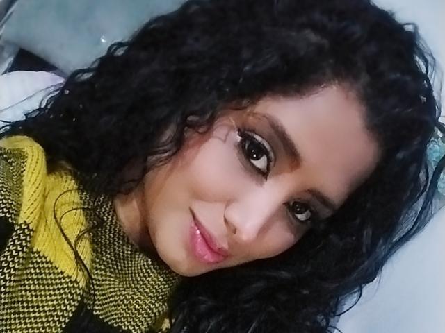 MariaCatalina - Sexe cam en vivo - 27212615