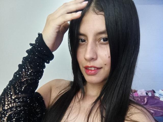 MadissonFontaine - Live sex cam - 27216675