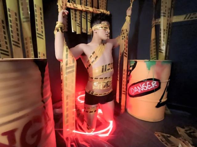 AxelSavage - Sexe cam en vivo - 27238459