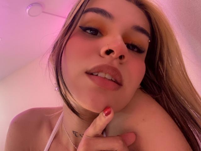 LenaBranch - Live porn &amp; sex cam - 27251647