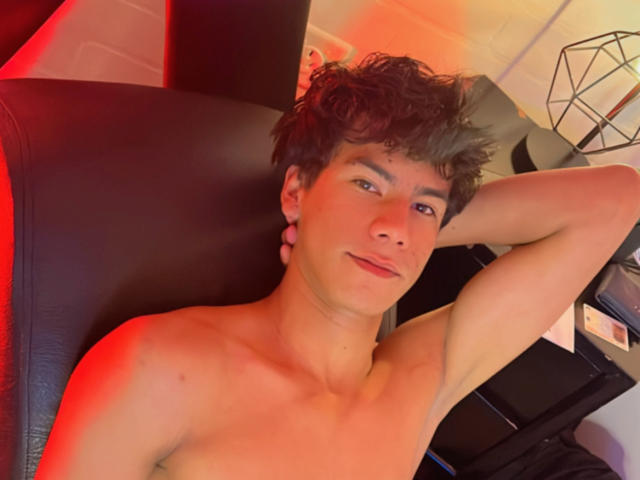 NewmanFire - Live sexe cam - 27273465