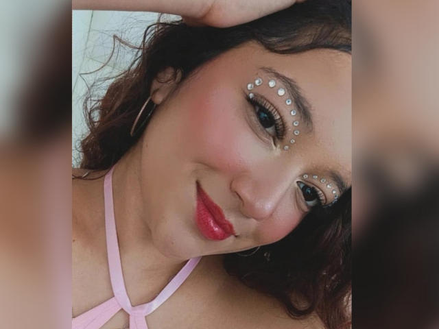 NicoleMartins - сексуальная веб-камера в реальном времени - 27282387