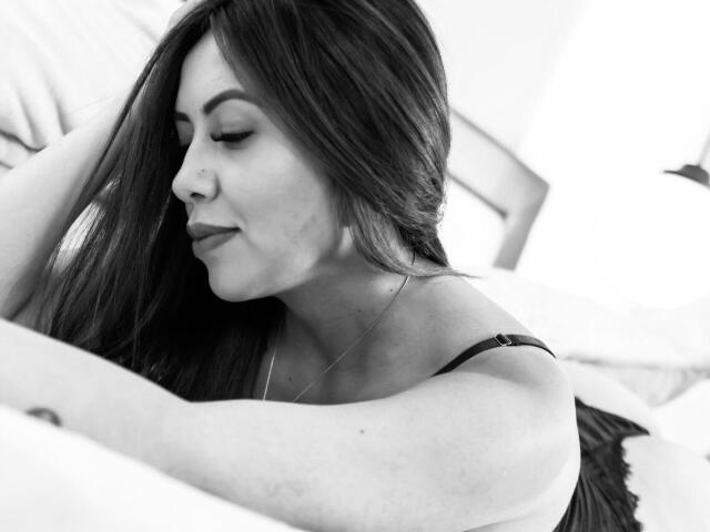 EmilyDurand - Sexe cam en vivo - 27286011