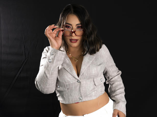 EmaFoxy - Live porn &amp; sex cam - 27292647