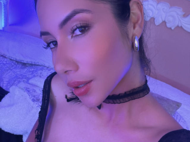 ArianaRogers - Live porn &amp; sex cam - 27295573