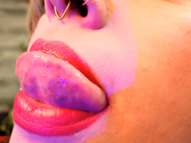 PaulettWatsoon - Live porn &amp; sex cam - 27298450