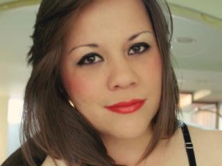 SherryHottie - Show live xXx avec une éblouissante beauté sexy avec de beaux gros nichons sur le site Boobs-Cam 