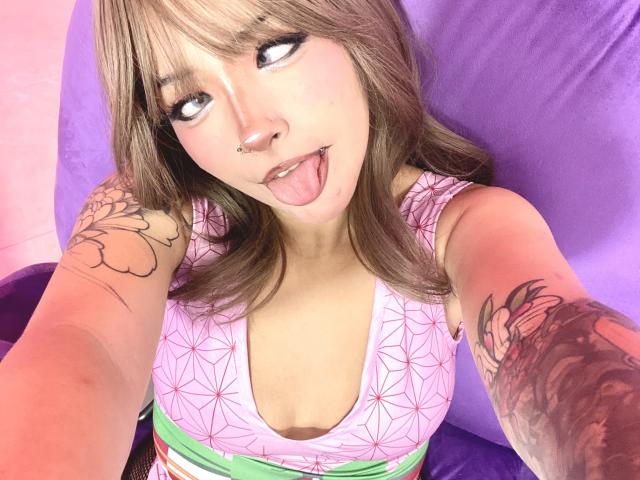 CarlaMiceli - Live sex cam - 27305226