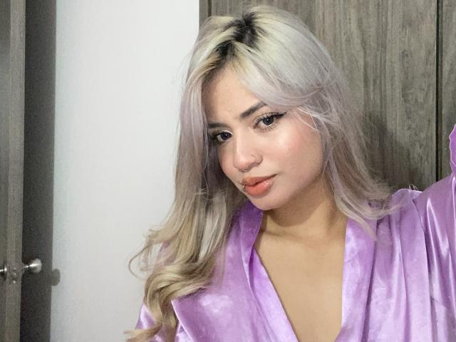 AlexaThoms - Live sex cam - 27314445