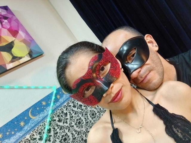 CoupleHot69s - Camera khiêu dâm &amp; quyến rũ trực tiếp - 27316839