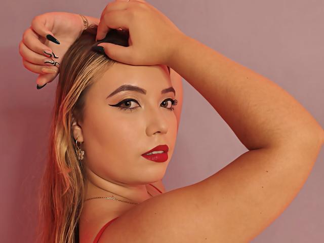 ZoeTobon69 - Live sex cam - 27325736