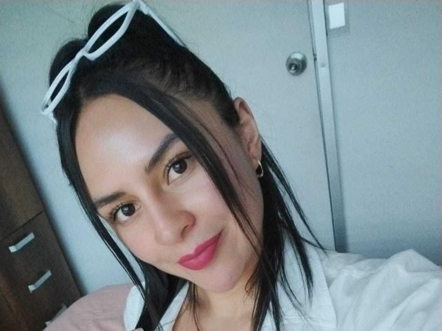 HayleeWaner - Live Sex Cam - 27348597