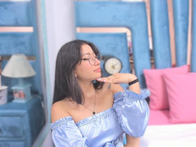 Genesiss - Live sex cam - 27348688