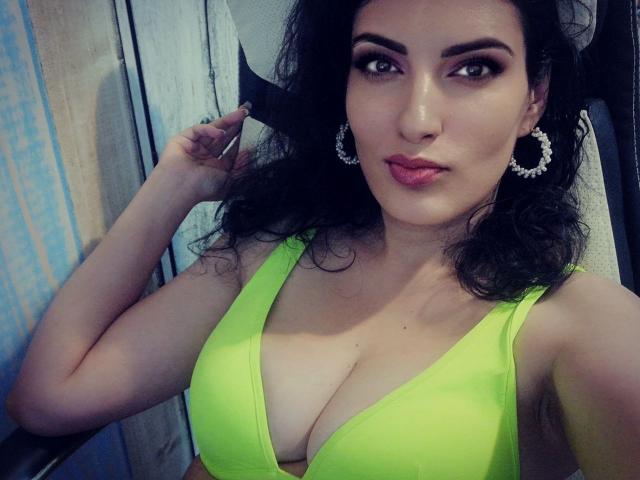 AddictedToUTS - Live sex cam - 27362968