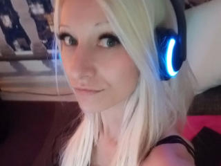 Kitty-Deluxe-hot - Live sexe cam - 27363059