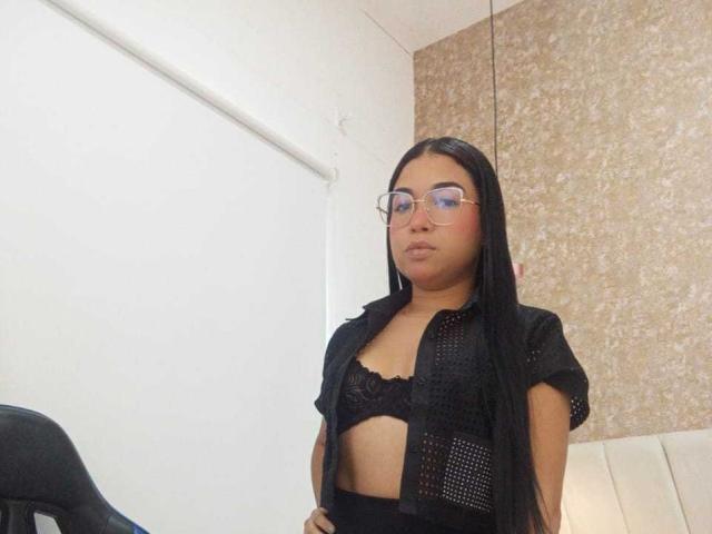 AliceSmity - Sexe cam en vivo - 27376975