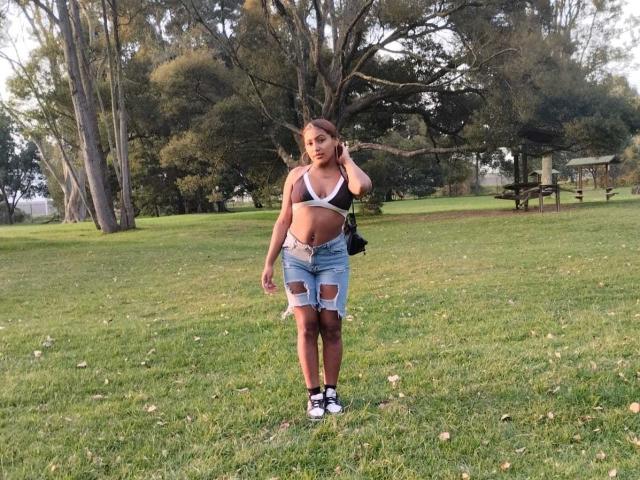 AmberQueeny - Live sex cam - 27380314