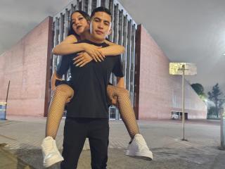 KylieAndJustin - Live porn &amp; sex cam - 27382085