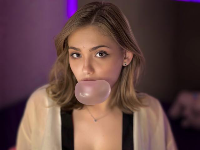 DellaRowe - Live porn &amp; sex cam - 27386999