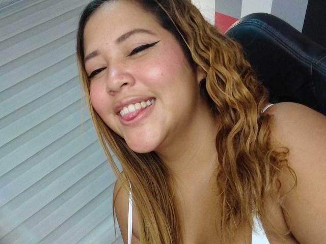 IamAhYours - Live sexe cam - 27389792