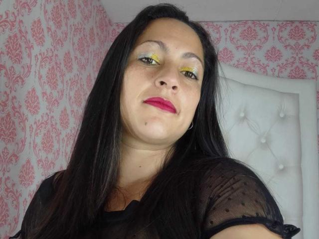 ScarlettBarness - Sexe cam en vivo - 27390478