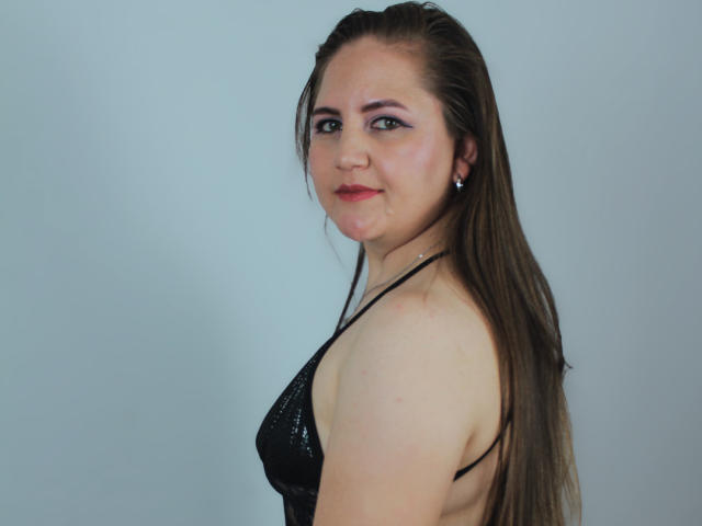 TiffanyStorms - Live sex cam - 27392277