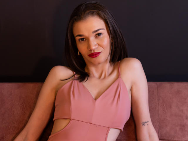 JennaDerose - Live Sex Cam - 27392368