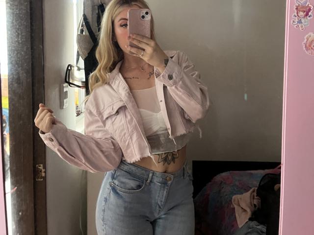 SammyViolet - Live porn &amp; sex cam - 27392851