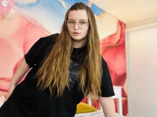 MagikPeachh - Live sex cam - 27417672