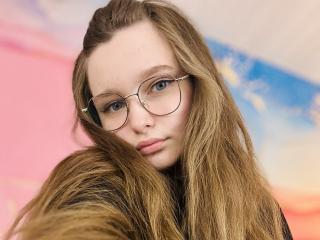 MagikPeachh - Live sex cam - 27417714