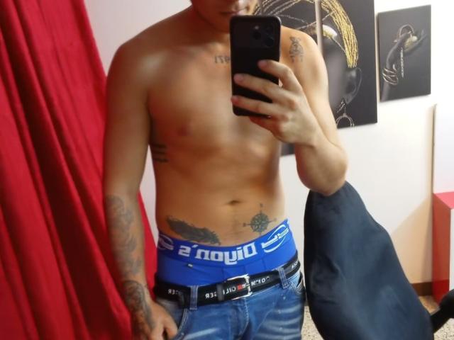 ThommyHills - Sexe cam en vivo - 27418148