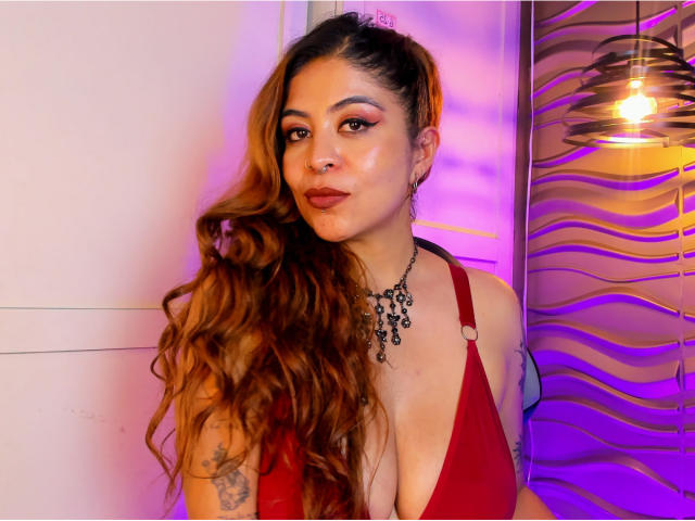 AlaiaLove - Live sex cam - 27428760