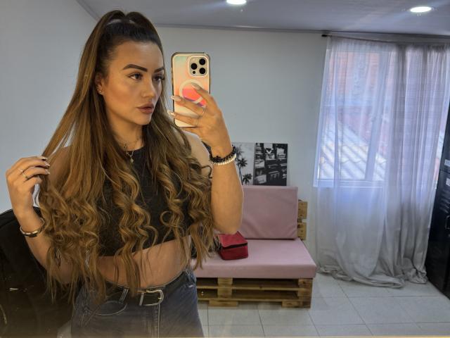 MissAry - Live porn &amp; sex cam - 27438397