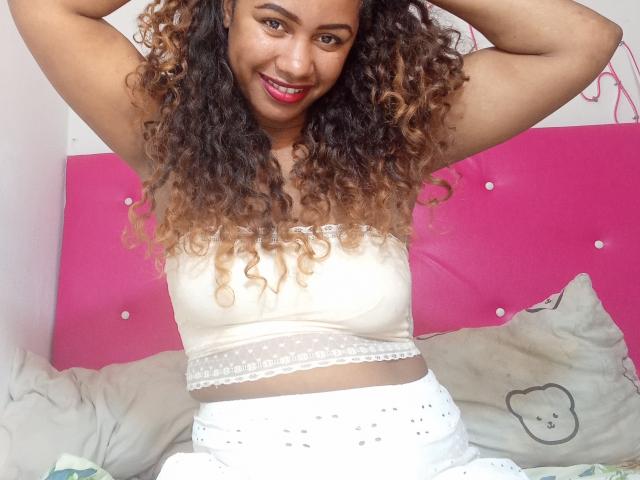 LayahCoquine - Sexe cam en vivo - 27445397