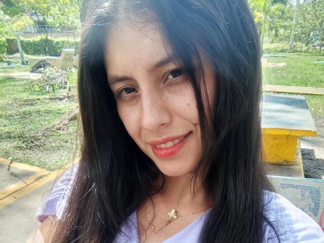 MadissonFontaine - Live sexe cam - 27446601