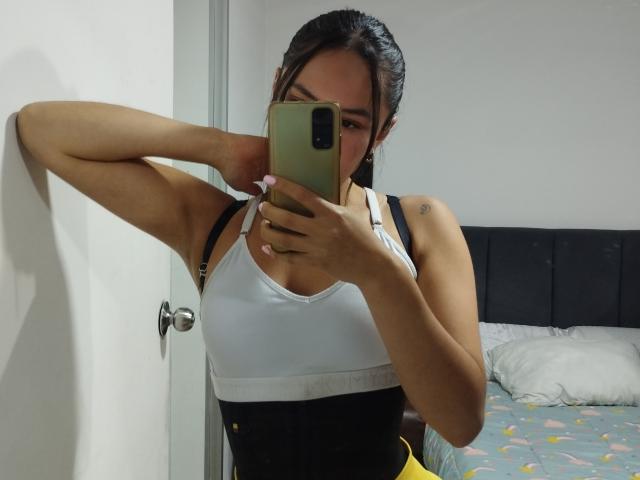 HayleeWaner - Live porn &amp; sex cam - 27449611