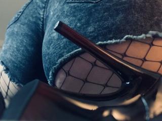 LauraSinnerX - Sexe cam en vivo - 27451858