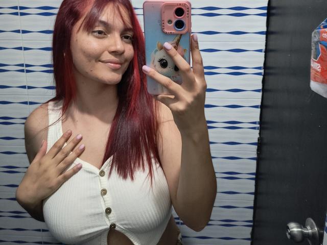 JulietaFoster69 - Live sexe cam - 27454140