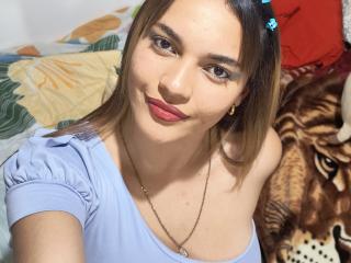 JulietaFoster69 - Live sex cam - 27454182