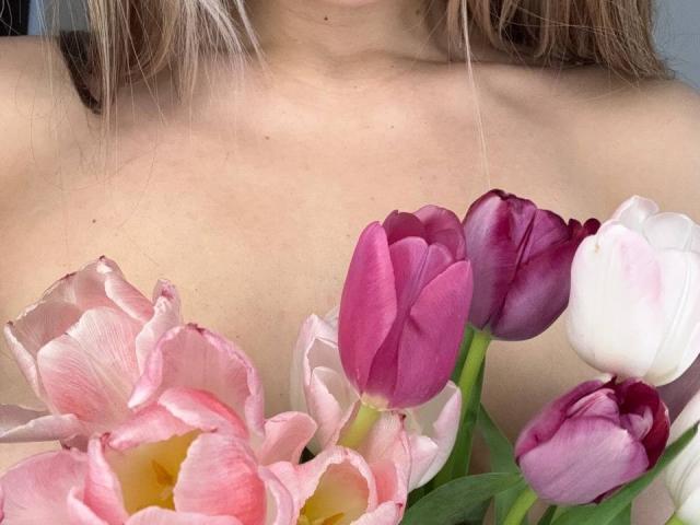 MikyWayxy - Live porn &amp; sex cam - 27469418