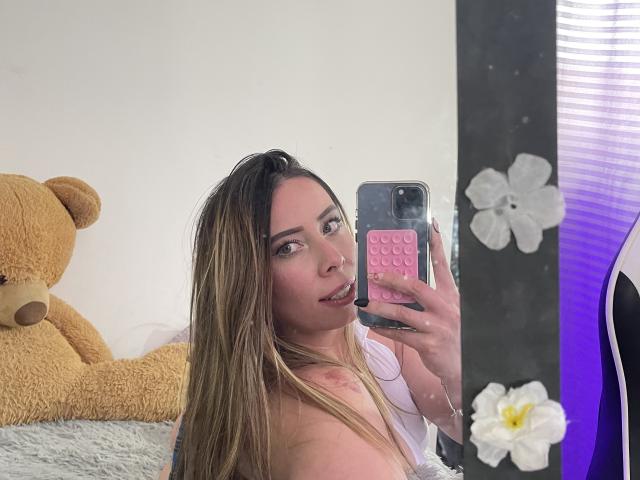 JennyLawry - Sexe cam en vivo - 27472225