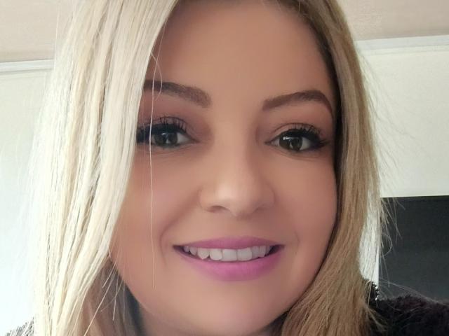 NatalyHami - Live Sex Cam - 27478154