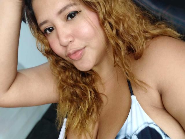 IamAhYours - Sexe cam en vivo - 27485938