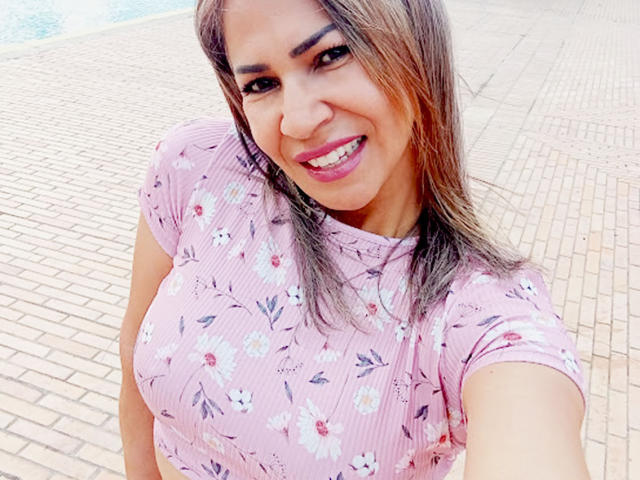 BrigiteWalsh - Sexe cam en vivo - 27492133