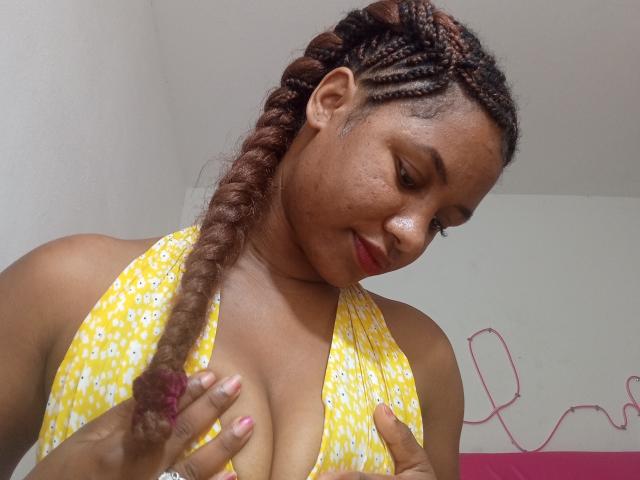 LayahCoquine - Sexe cam en vivo - 27495689